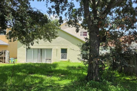 House in Orlando, Florida 4 bedrooms, 166.85 sq.m. № 2259477 - photo 30
