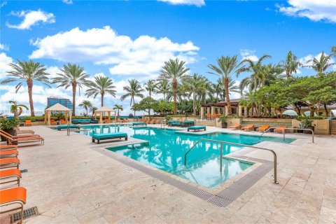 Condo in West Palm Beach, Florida, 1 bedroom  № 1682058 - photo 14