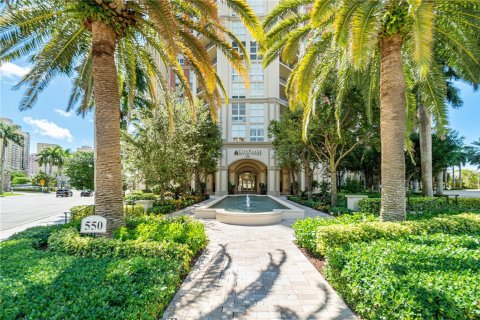 Condo in West Palm Beach, Florida, 1 bedroom  № 1682058 - photo 1