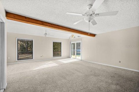Casa en venta en Eustis, Florida, 6 dormitorios, 471.11 m2 № 2130036 - foto 11