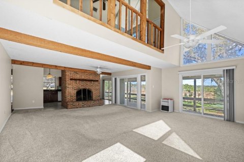 Casa en venta en Eustis, Florida, 6 dormitorios, 471.11 m2 № 2130036 - foto 6