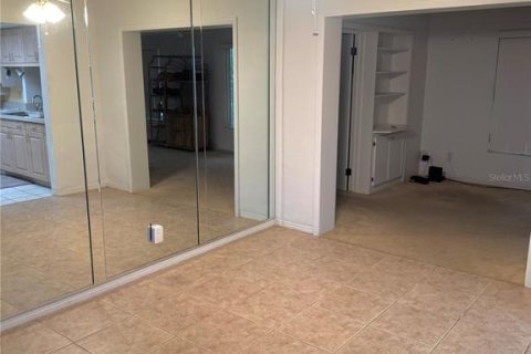 Villa ou maison à vendre à Seminole, Floride: 2 chambres, 147.44 m2 № 2351835 - photo 5