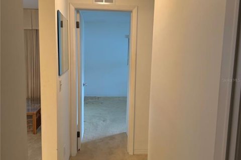 Villa ou maison à vendre à Seminole, Floride: 2 chambres, 147.44 m2 № 2351835 - photo 21