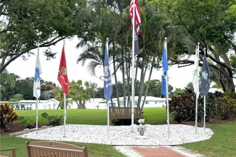 Villa ou maison à vendre à Seminole, Floride: 2 chambres, 147.44 m2 № 2351835 - photo 29