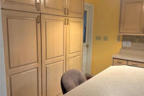 Villa ou maison à vendre à Seminole, Floride: 2 chambres, 147.44 m2 № 2351835 - photo 12