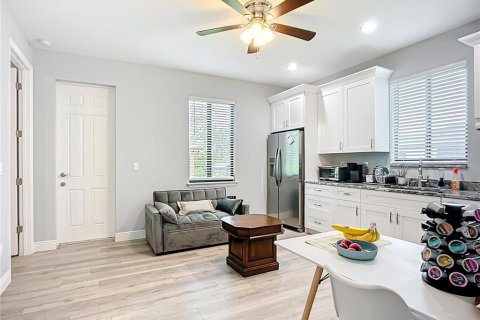 House in North Port, Florida 4 bedrooms, 204.38 sq.m. № 1750779 - photo 18