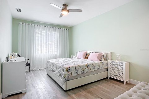 House in North Port, Florida 4 bedrooms, 204.38 sq.m. № 1750779 - photo 28