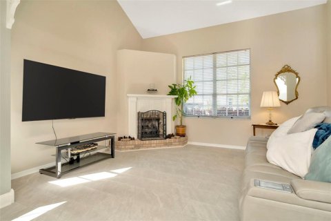House in Tampa, Florida 4 bedrooms, 195.19 sq.m. № 1514356 - photo 9
