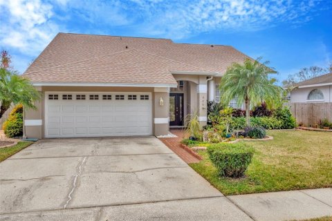 House in Tampa, Florida 4 bedrooms, 195.19 sq.m. № 1514356 - photo 3