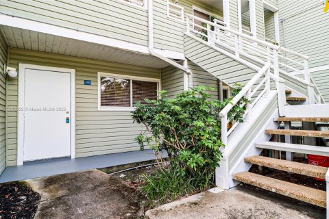 Condominio en alquiler en Oakland Park, Florida, 2 dormitorios, 94.76 m2 № 1954524 - foto 17