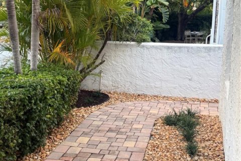 House in Miami Beach, Florida 2 bedrooms № 2071553 - photo 7