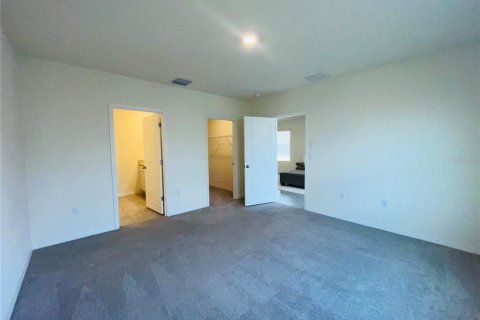House in Wimauma, Florida 3 bedrooms, 140.84 sq.m. № 2207629 - photo 7