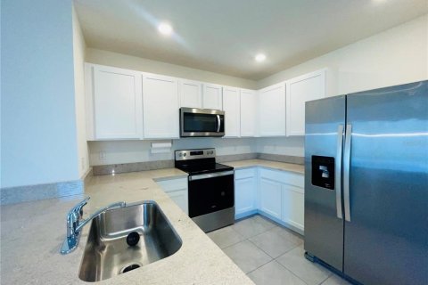 House in Wimauma, Florida 3 bedrooms, 140.84 sq.m. № 2207629 - photo 5