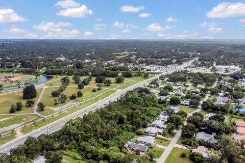Terreno en venta en Vero Beach, Florida № 2019734 - foto 9