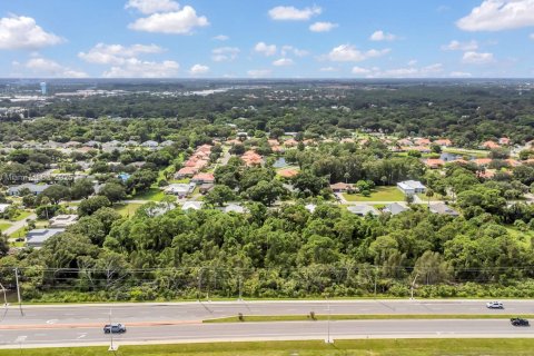 Terreno en venta en Vero Beach, Florida № 2019734 - foto 3