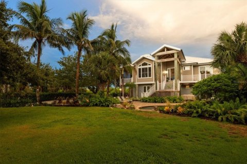 House in Englewood, Florida 3 bedrooms, 238.29 sq.m. № 1883556 - photo 10