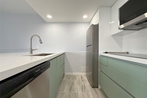 Copropriété à louer à Miami, Floride: 1 chambre, 47.01 m2 № 1779748 - photo 5