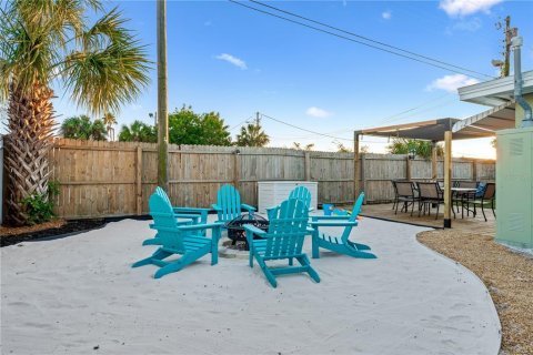 Villa ou maison à vendre à Clearwater, Floride: 2 chambres, 100.15 m2 № 2147437 - photo 3