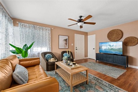 Villa ou maison à vendre à Clearwater, Floride: 2 chambres, 100.15 m2 № 2147437 - photo 5