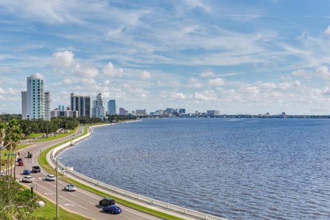 Condo in Tampa, Florida, 2 bedrooms  № 1432136 - photo 20