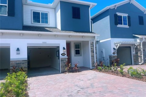 Adosado en alquiler en Oviedo, Florida, 3 dormitorios, 171.5 m2 № 1917811 - foto 1