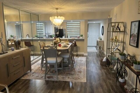 Condo à Davie, Floride, 2 chambres  № 2366396