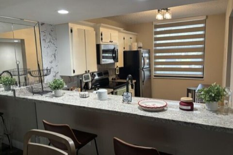 Copropriété à louer à Davie, Floride: 2 chambres, 128.67 m2 № 2366396 - photo 5
