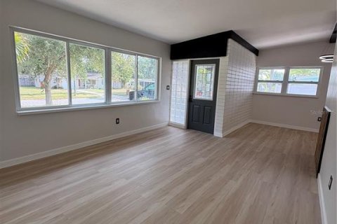 Villa ou maison à vendre à Saint Petersburg, Floride: 3 chambres, 134.52 m2 № 2101971 - photo 6