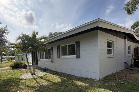 Villa ou maison à vendre à Saint Petersburg, Floride: 3 chambres, 134.52 m2 № 2101971 - photo 16