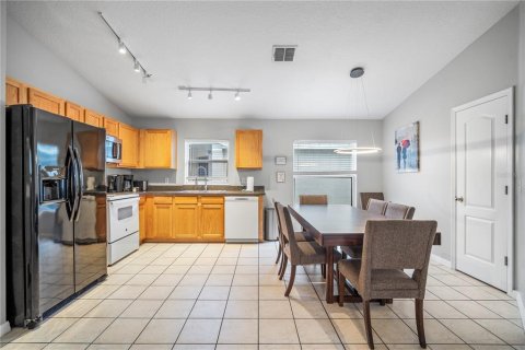 Villa ou maison à vendre à Davenport, Floride: 4 chambres, 154.68 m2 № 2218647 - photo 6