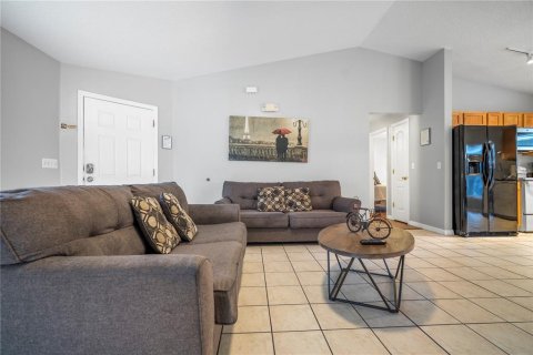 Villa ou maison à vendre à Davenport, Floride: 4 chambres, 154.68 m2 № 2218647 - photo 4