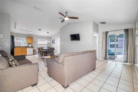 Villa ou maison à vendre à Davenport, Floride: 4 chambres, 154.68 m2 № 2218647 - photo 3