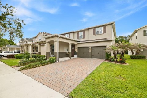 House in Orlando, Florida 4 bedrooms, 272.11 sq.m. № 2231746 - photo 5