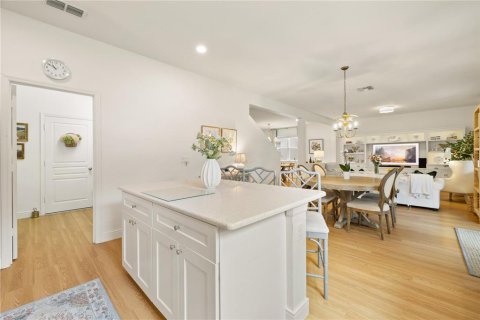 House in Orlando, Florida 4 bedrooms, 272.11 sq.m. № 2231746 - photo 30