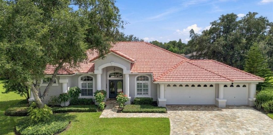 Villa ou maison à Odessa, Floride 4 chambres, 267.37 m2 № 2405628