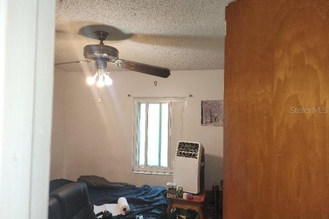 House in Auburndale, Florida 3 bedrooms, 170.75 sq.m. № 1884170 - photo 5