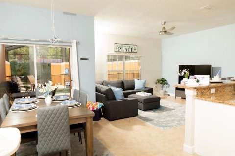Townhouse in Kissimmee, Florida 4 bedrooms, 176.7 sq.m. № 2386749 - photo 9