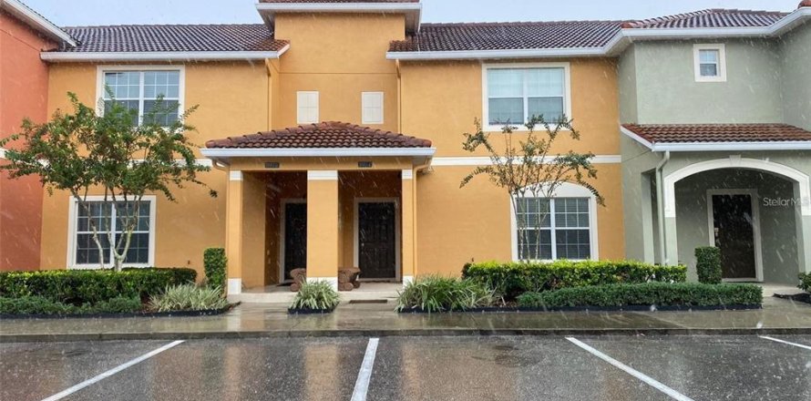 Townhouse in Kissimmee, Florida 4 bedrooms, 176.7 sq.m. № 2386749