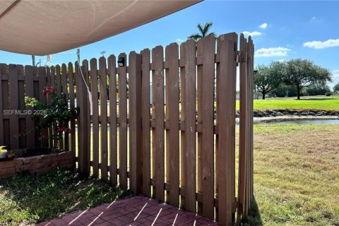 Casa en venta en Davie, Florida, 2 dormitorios, 75.9 m2 № 2002031 - foto 26