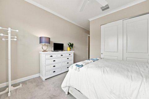 House in Port St. Lucie, Florida 2 bedrooms, 254.55 sq.m. № 2300746 - photo 25