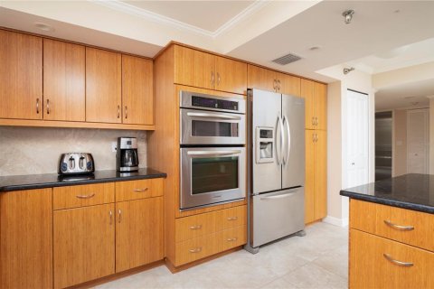 Condo in Longboat Key, Florida, 3 bedrooms  № 1218489 - photo 13