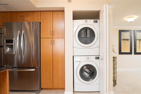 Condo in Longboat Key, Florida, 3 bedrooms  № 1218489 - photo 15
