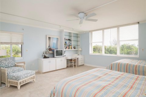 Condo in Longboat Key, Florida, 3 bedrooms  № 1218489 - photo 30