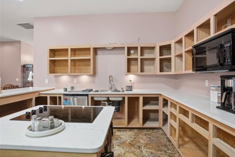 Купить виллу или дом в Гудзон, Флорида 11 комнат, 229.65м2, № 2432687 - фото 21