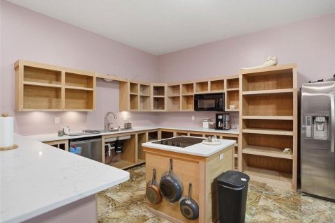 Купить виллу или дом в Гудзон, Флорида 11 комнат, 229.65м2, № 2432687 - фото 20