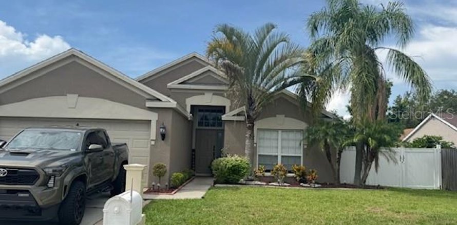 Villa ou maison à Wesley Chapel, Floride 4 chambres, 154.68 m2 № 1850068