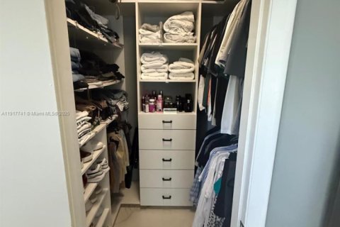 Touwnhouse à vendre à Tamarac, Floride: 3 chambres, 114.27 m2 № 2054349 - photo 22