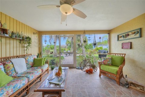 Villa ou maison à vendre à Port Charlotte, Floride: 2 chambres, 142.33 m2 № 2316760 - photo 28