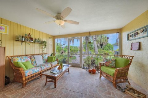 Villa ou maison à vendre à Port Charlotte, Floride: 2 chambres, 142.33 m2 № 2316760 - photo 27