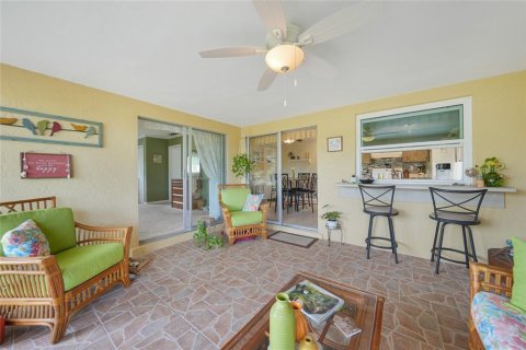 Villa ou maison à vendre à Port Charlotte, Floride: 2 chambres, 142.33 m2 № 2316760 - photo 30